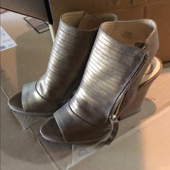 Vince Camuto Javette Open Toe Bronze Bootie - Picture 6 of 6